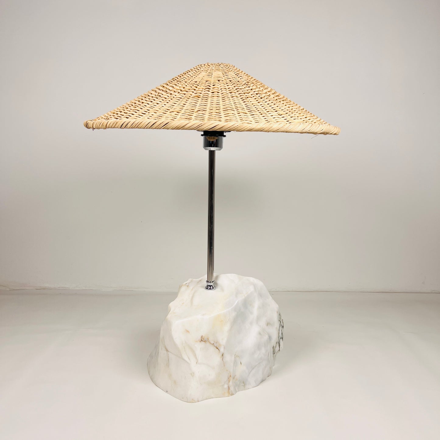 Wide Stone Base Lamp - Gray Commando