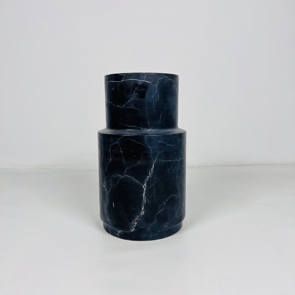 Black With White Veins Vase(Large)