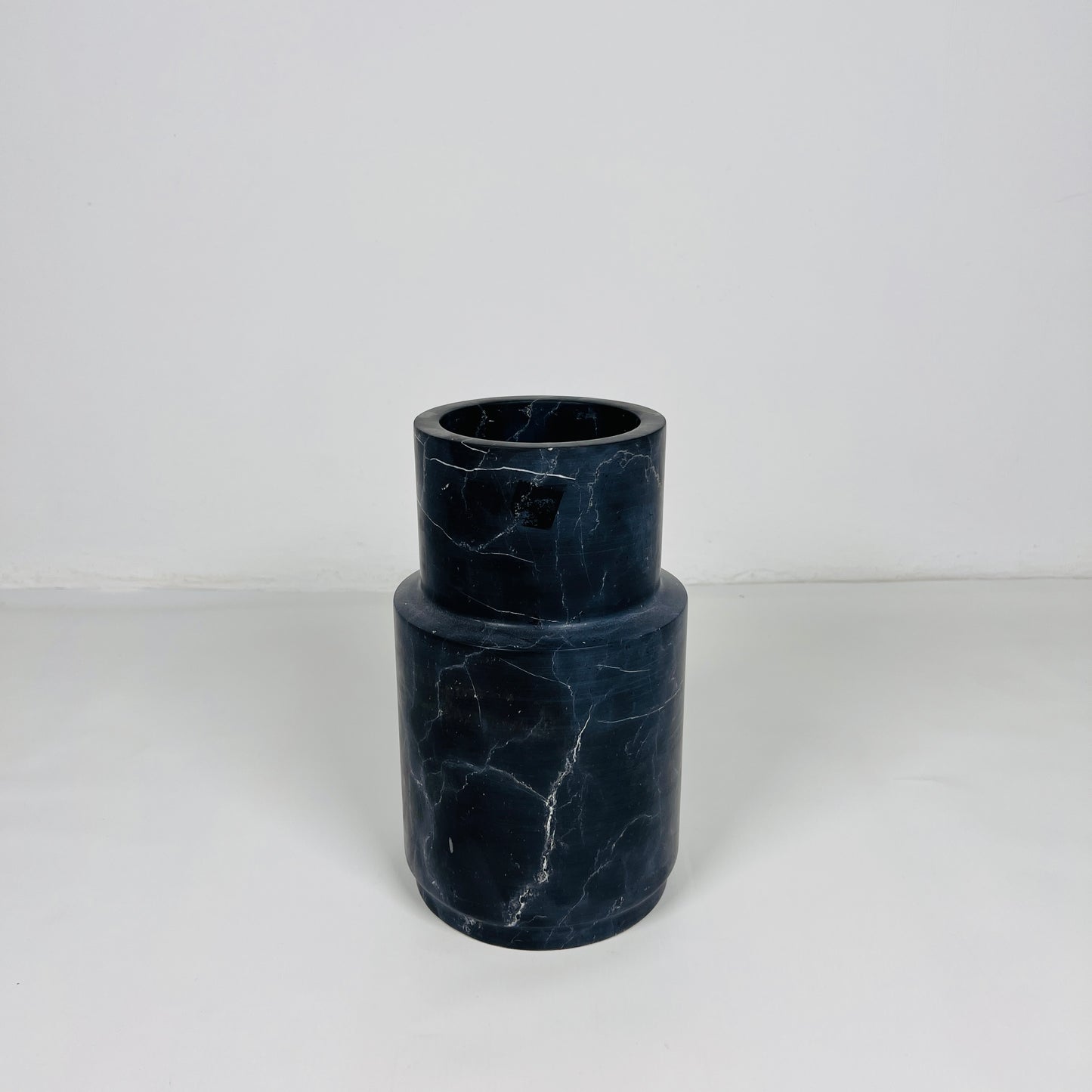 Tiered Vase - Black