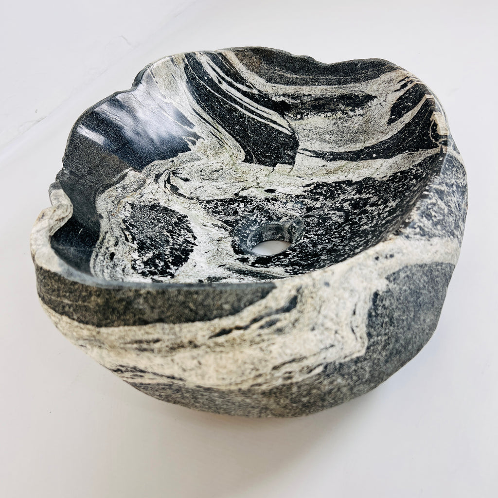 Webbed Midnight Black River Stone Sink