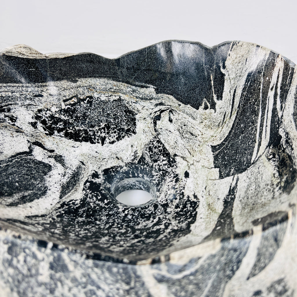 Webbed Midnight Black River Stone Sink