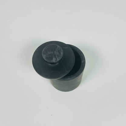 Monochrome Jar