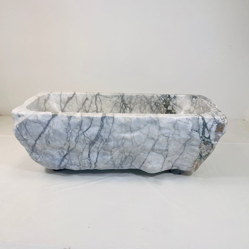 Hand Crafted Marble Bathtub in Grey Veined Marble