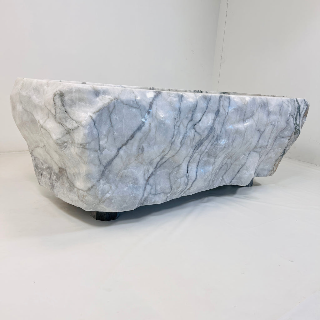 Hand Crafted Marble Bathtub in Grey Veined Marble