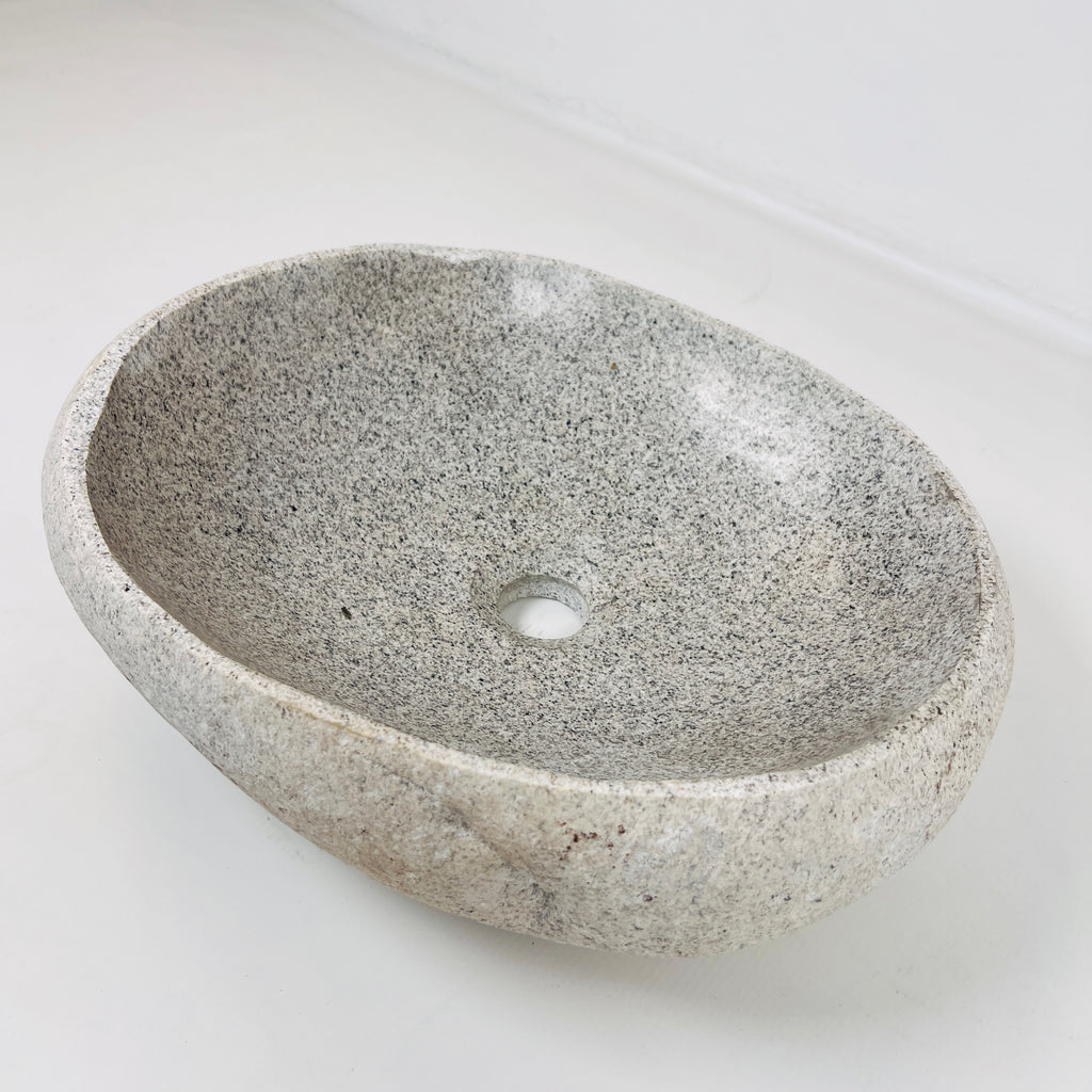 Eggshell Spotted River Stone Sink