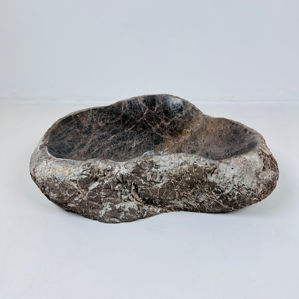 Brown Webbed River Stone Sink