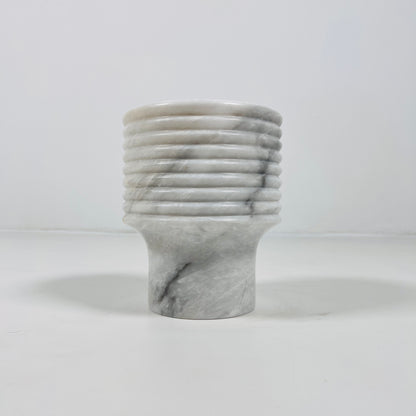 Echo Vase - Gray