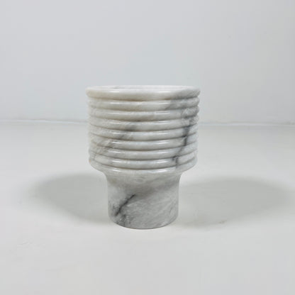 Echo Vase - Gray
