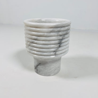 Echo Vase - Gray