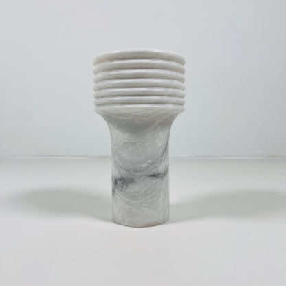 Echo Vase - Gray