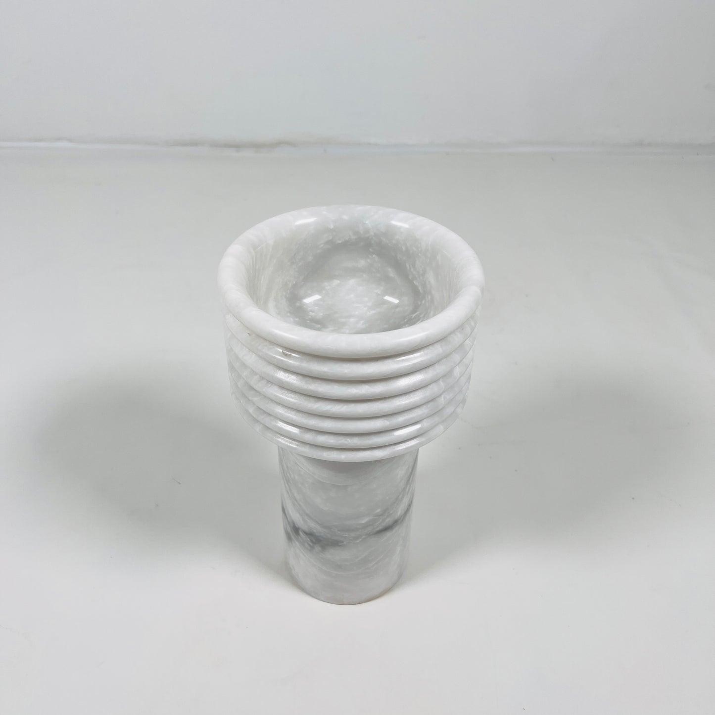 Echo Vase - Gray