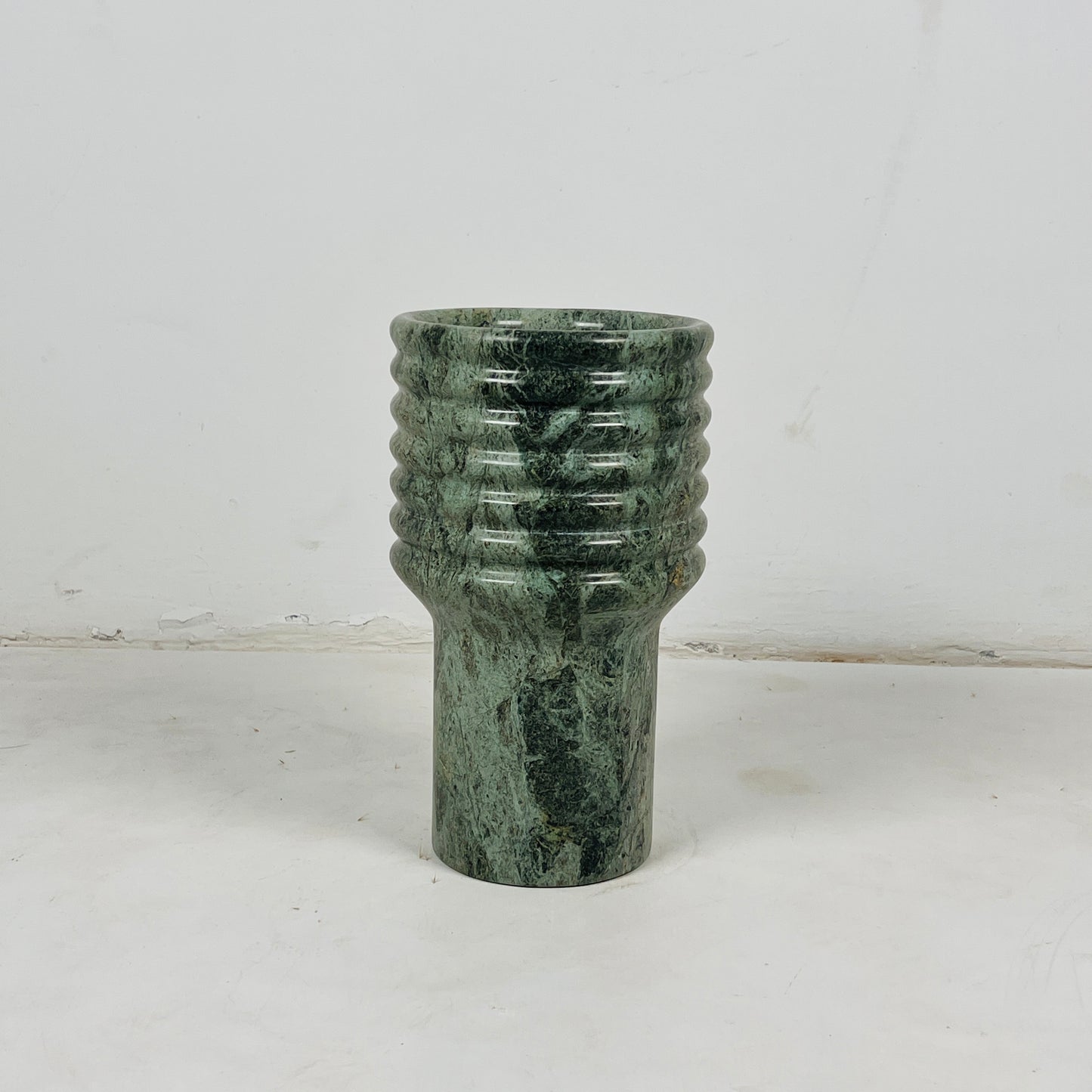 Echo Vase - Green