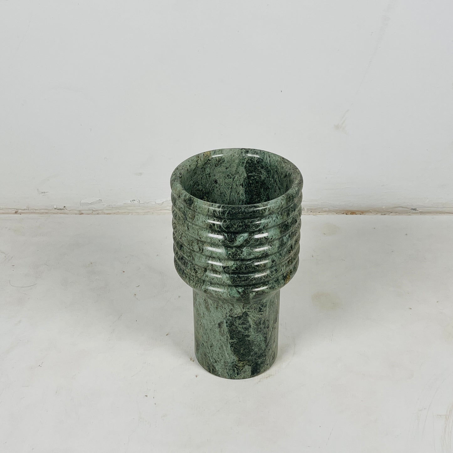 Echo Vase - Green