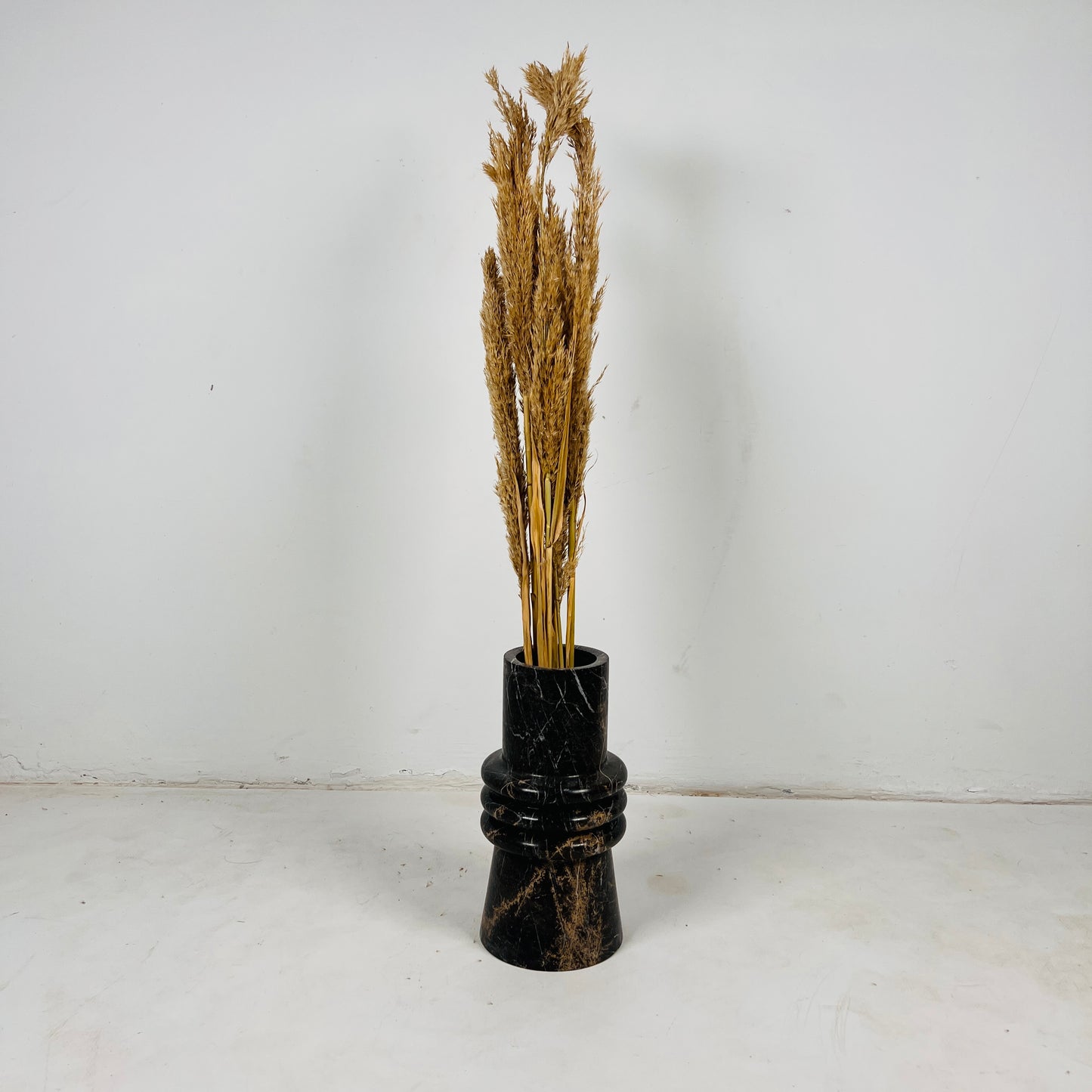 Ringed Marble Vase - Black