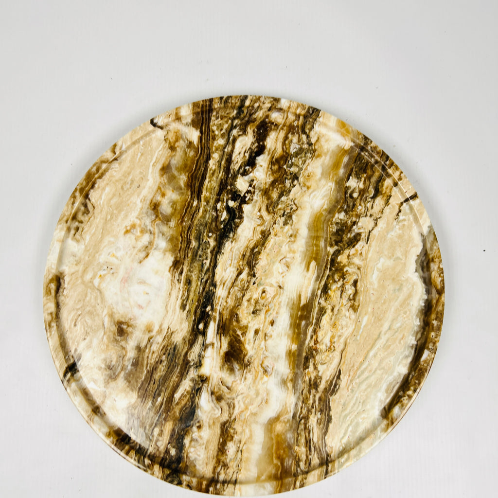 Abstract Streaked Plate