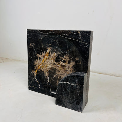 Eclipse Table Lamp - Black & Gold