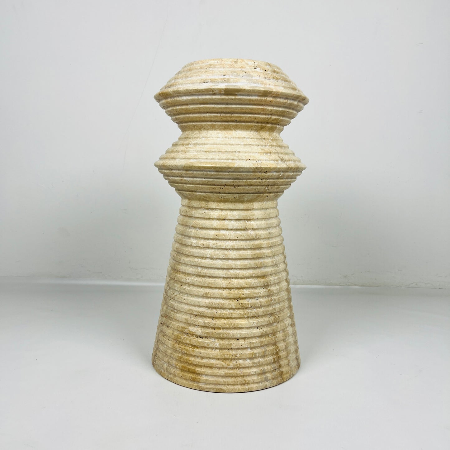 Canyon Vase - Travertine