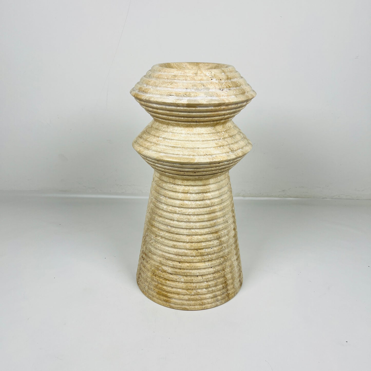 Canyon Vase - Travertine