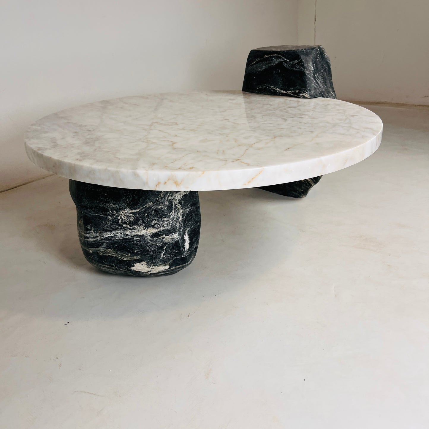 Obsidian Mix Stone Table