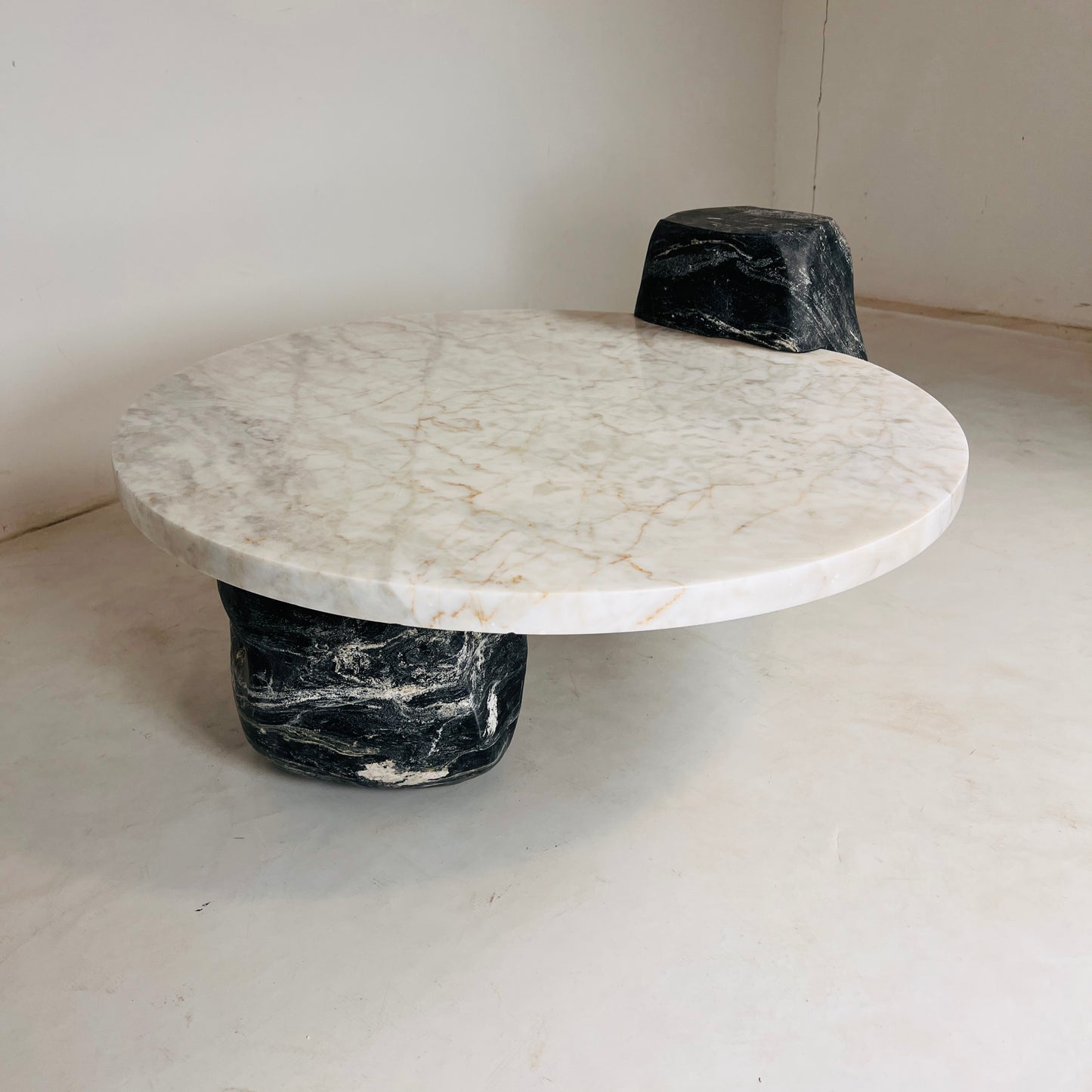 Obsidian Mix Stone Table