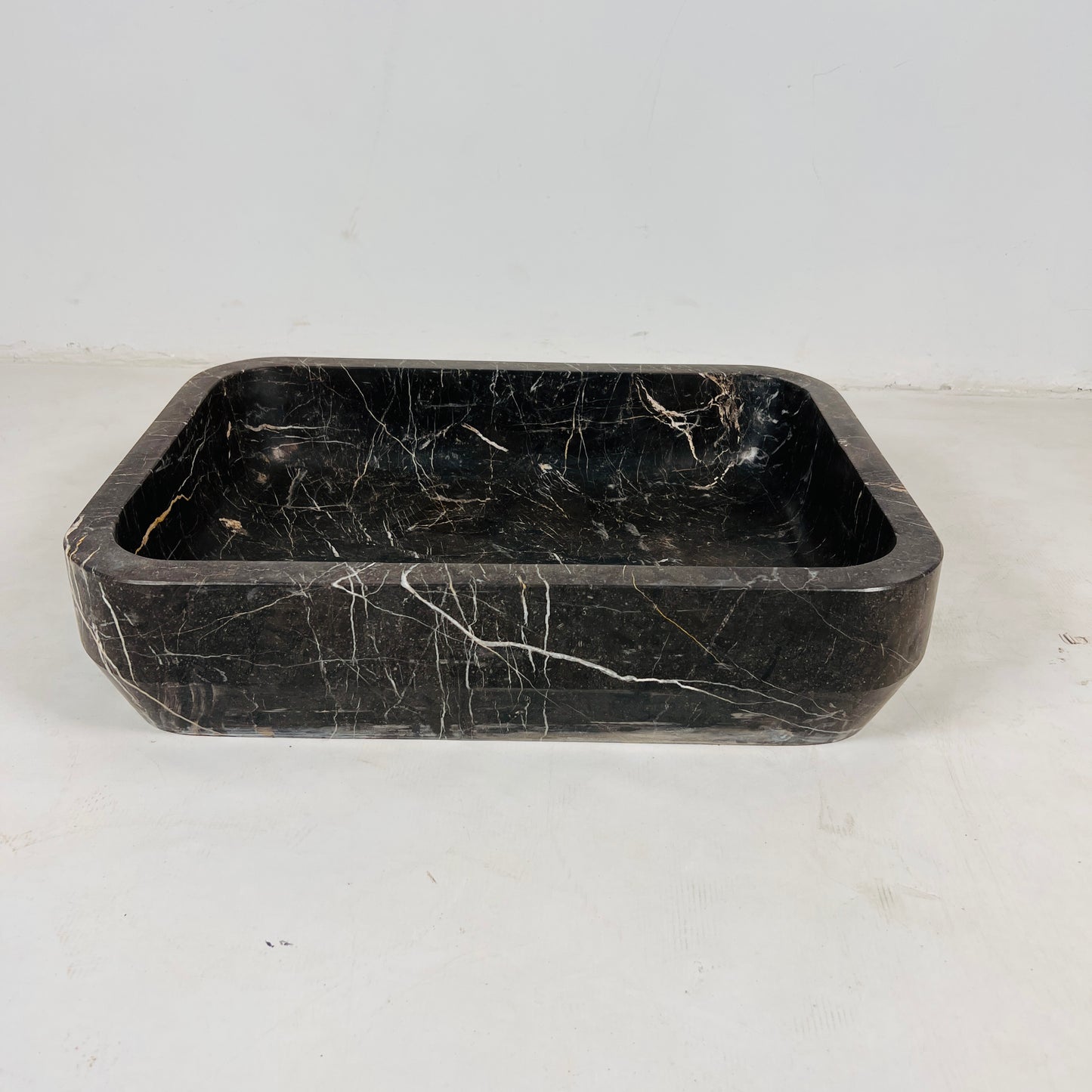 Rectangular Noir Stone Basin