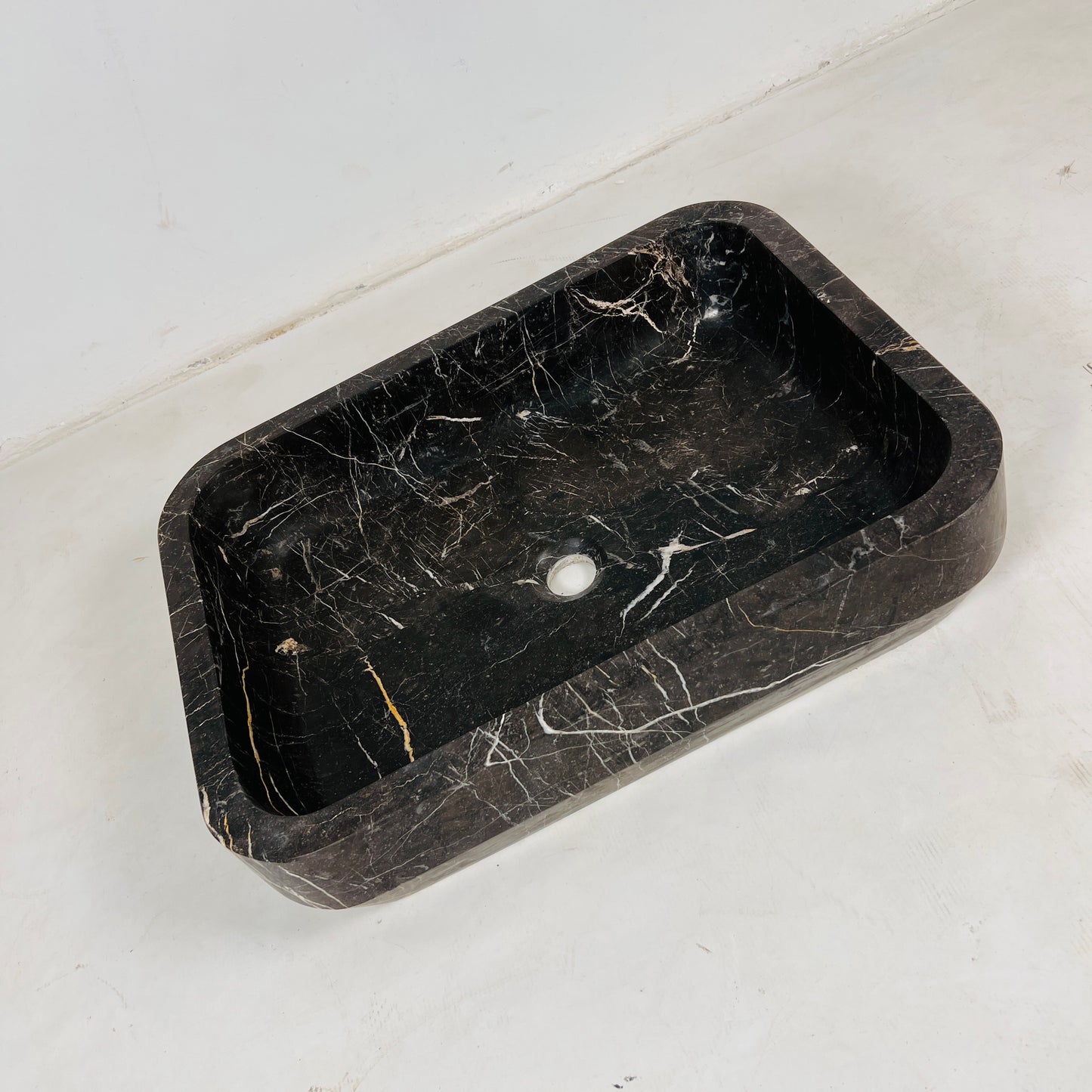 Rectangular Noir Stone Basin
