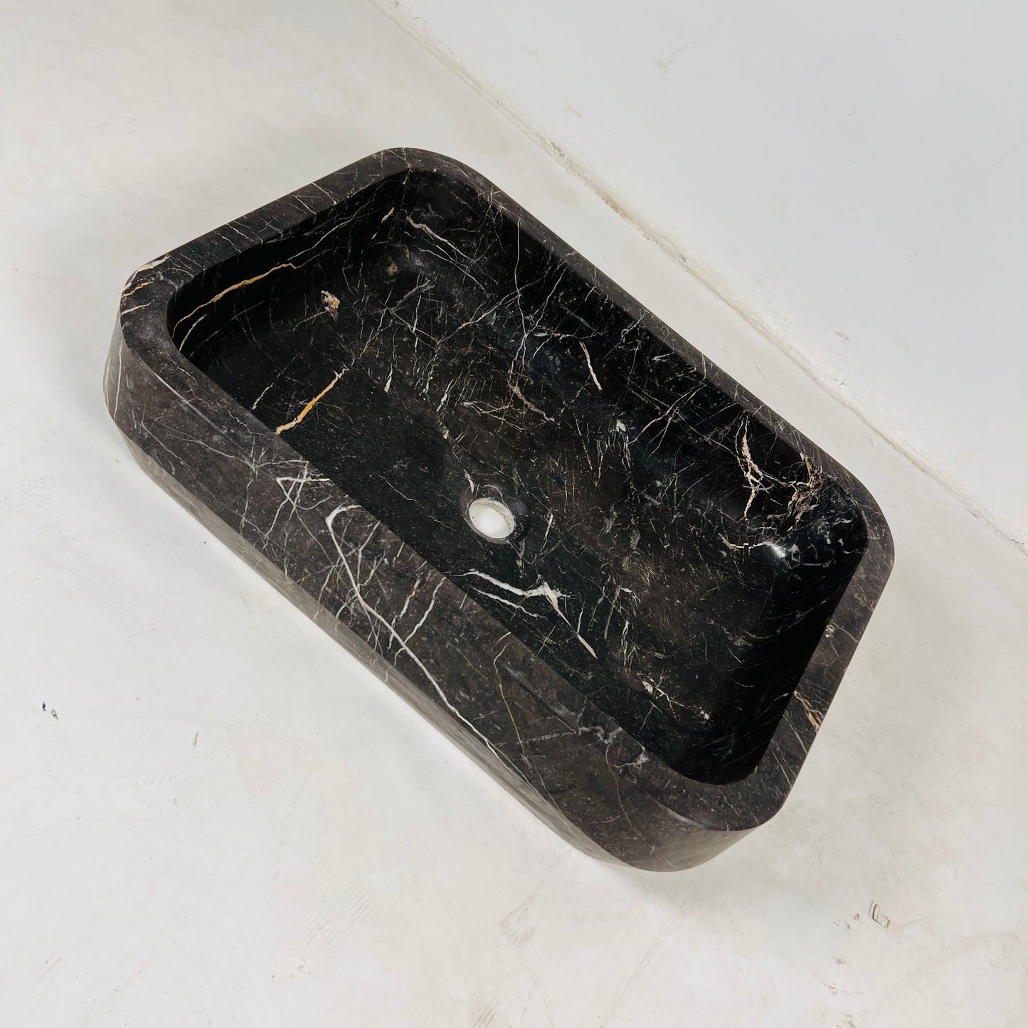 Rectangular Noir Stone Basin