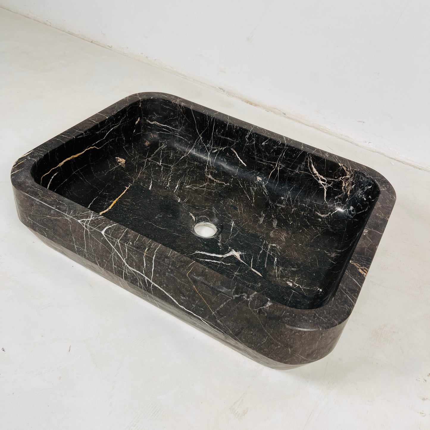 Rectangular Noir Stone Basin