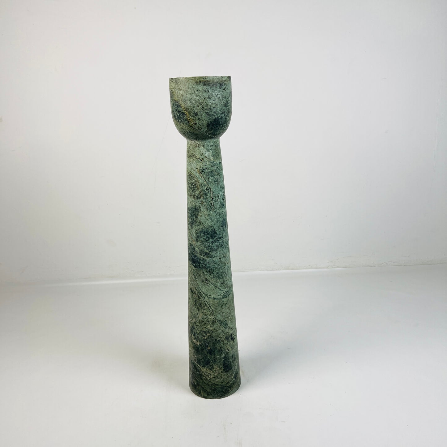 Cup-Top Candle Stand - Medium