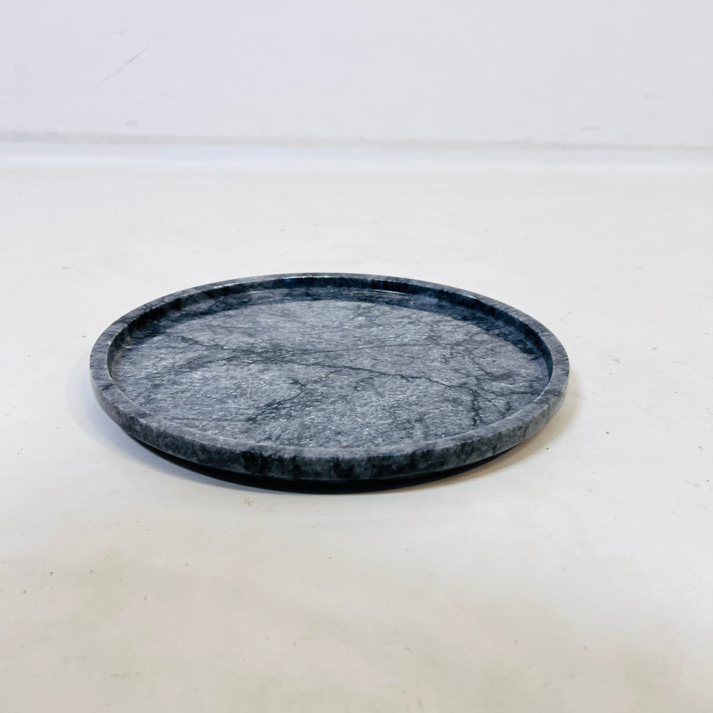Elara Onyx Plate
