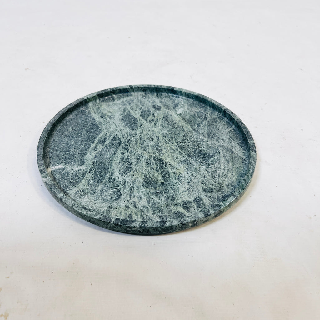Elara Verde Plate