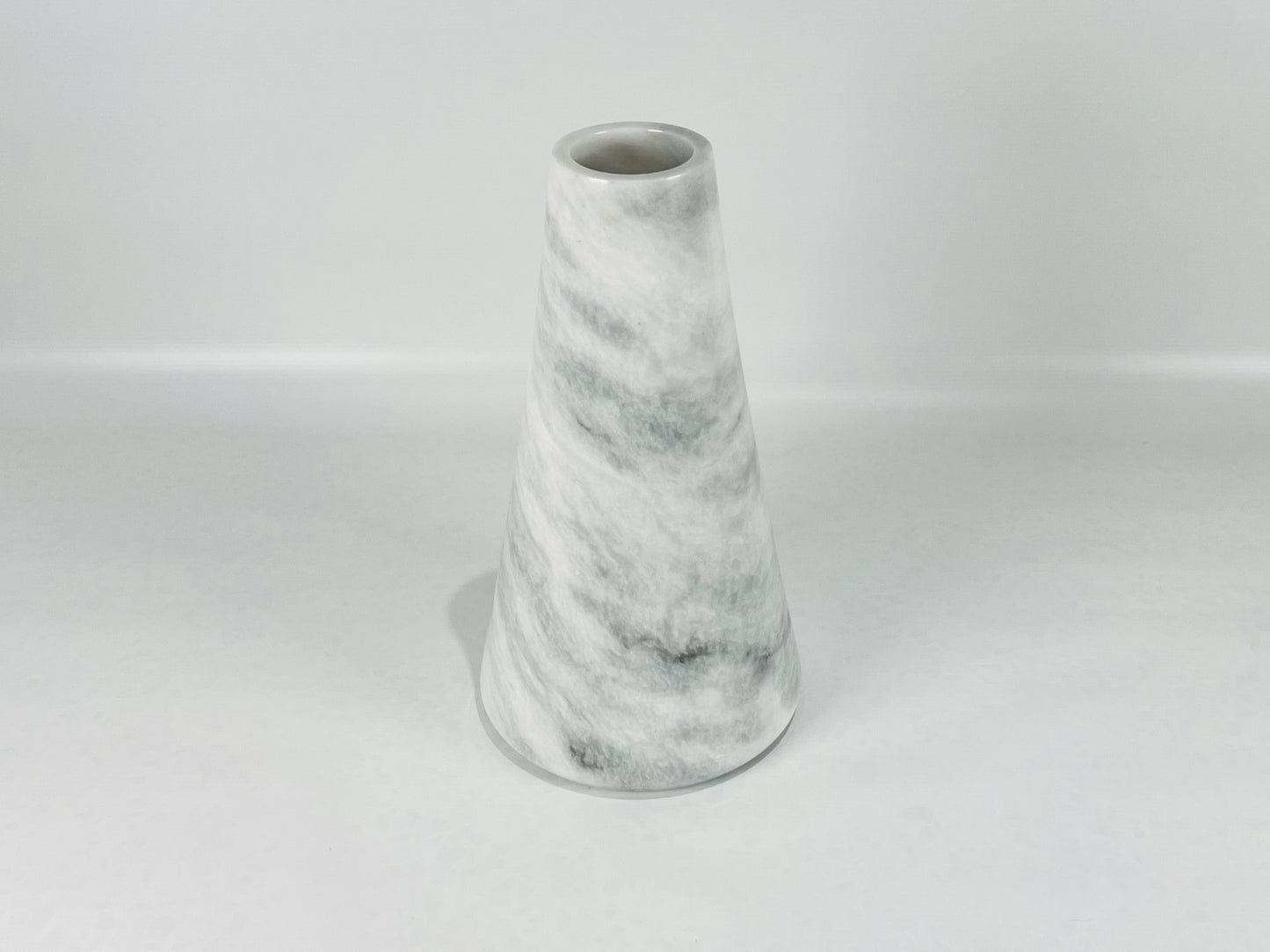 Funnel Vase - Gray