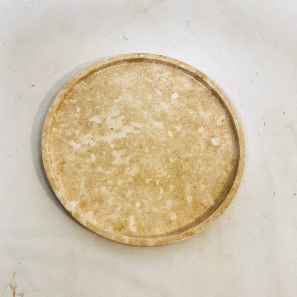 Elara Velora Plate