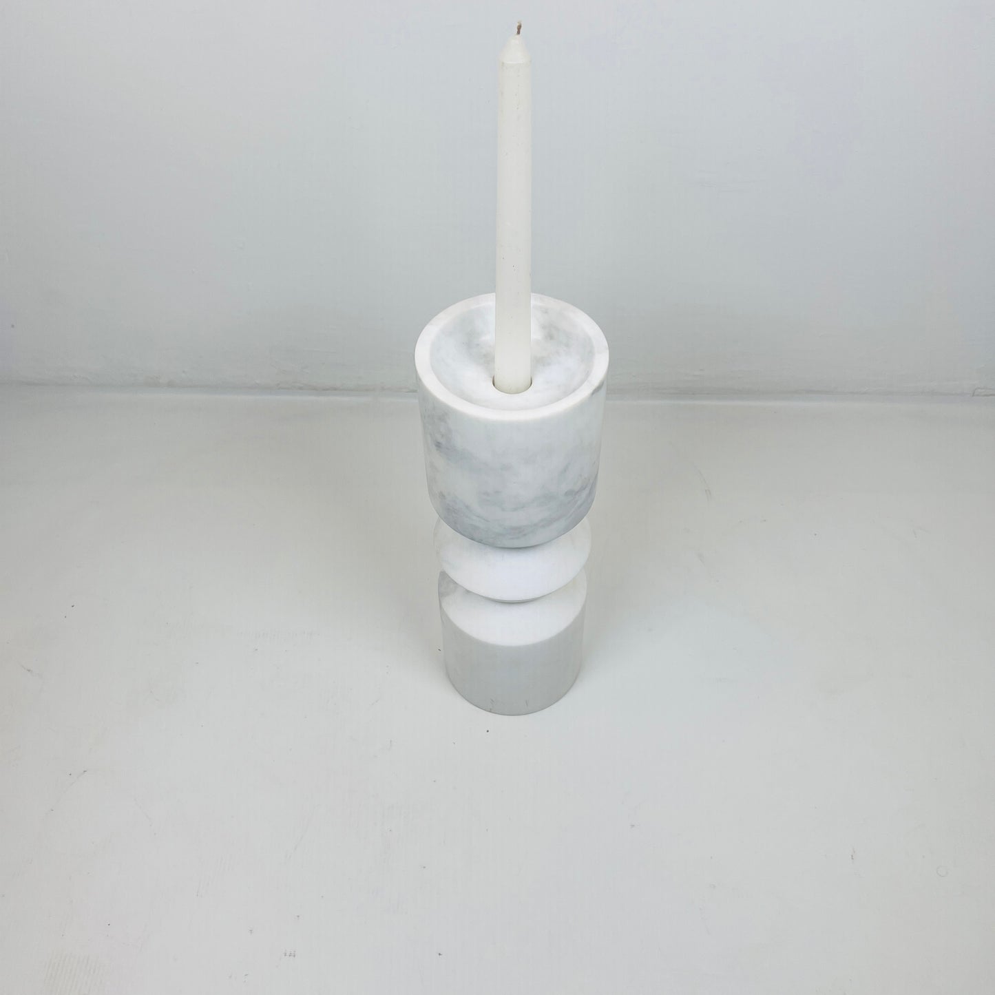 Bulged Disc Candle Stand - White