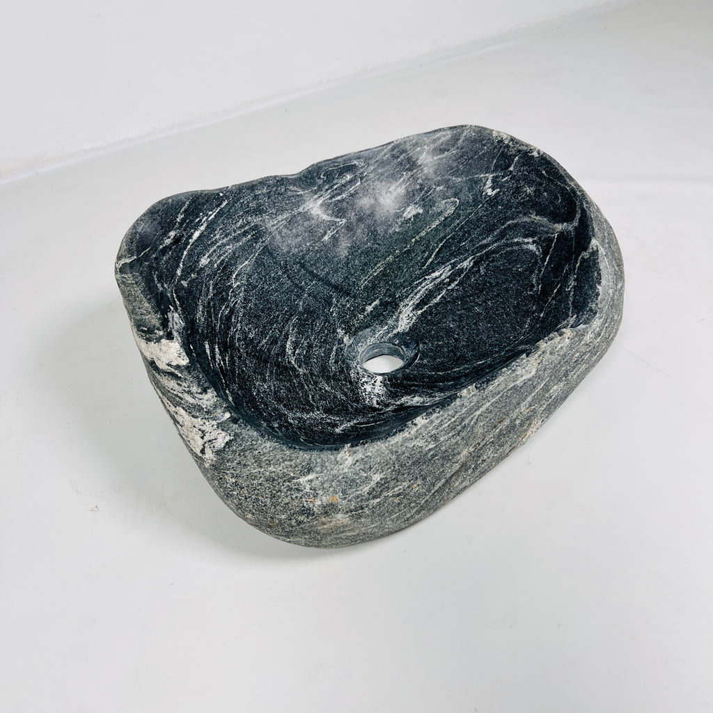 Black-Streaked Riverstone Sink