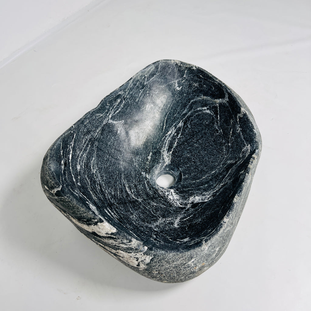 Black-Streaked Riverstone Sink