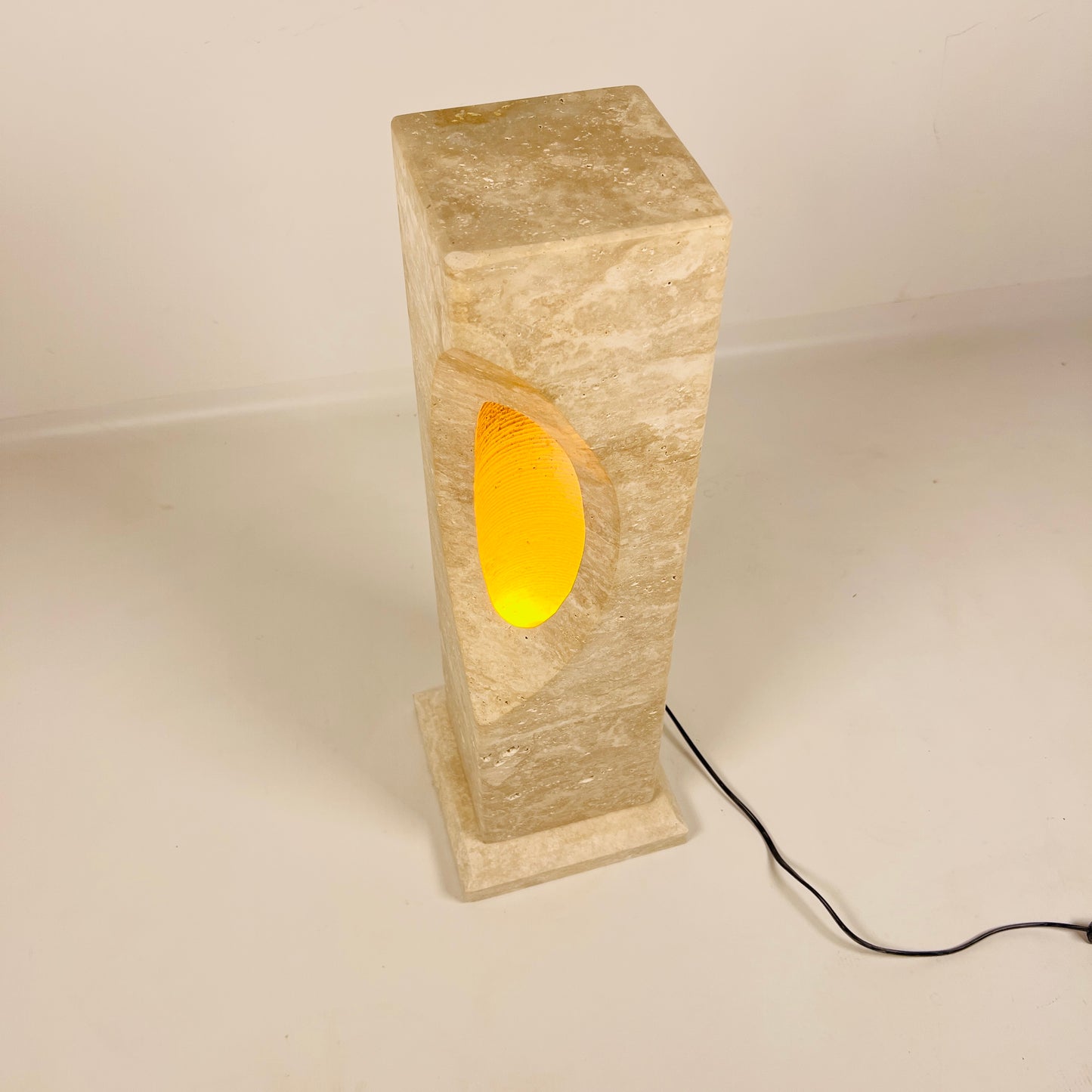 Hollowed Crescent Lamp - Travertine