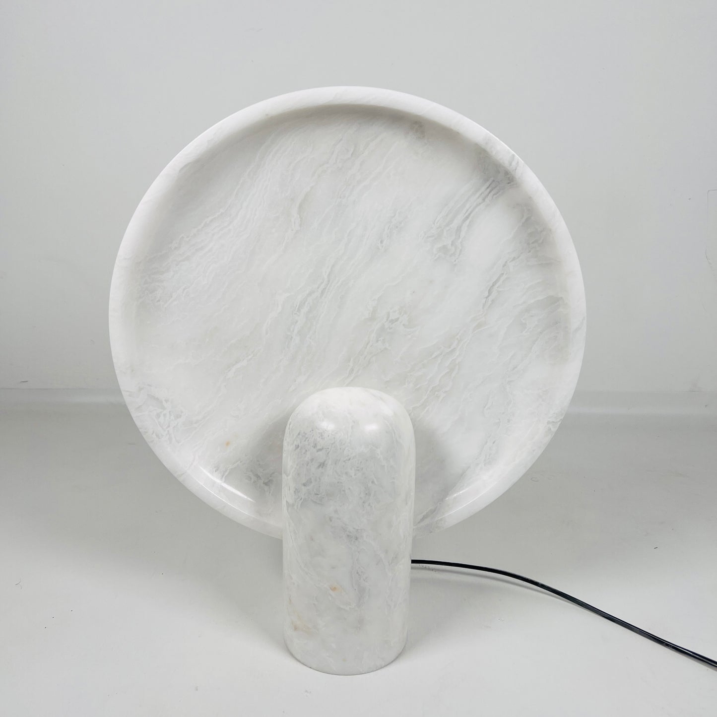 Disc Table Lamp - White