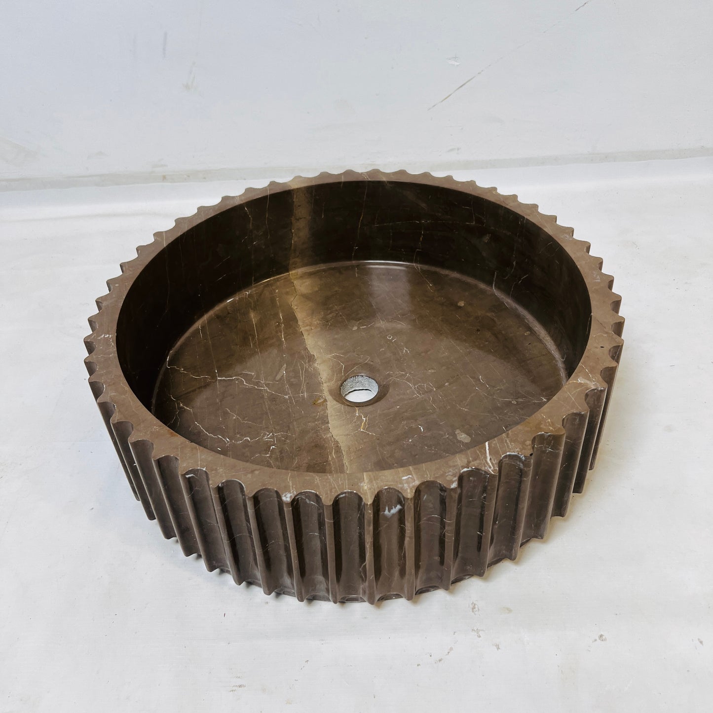 Fluted Sink - Brown
