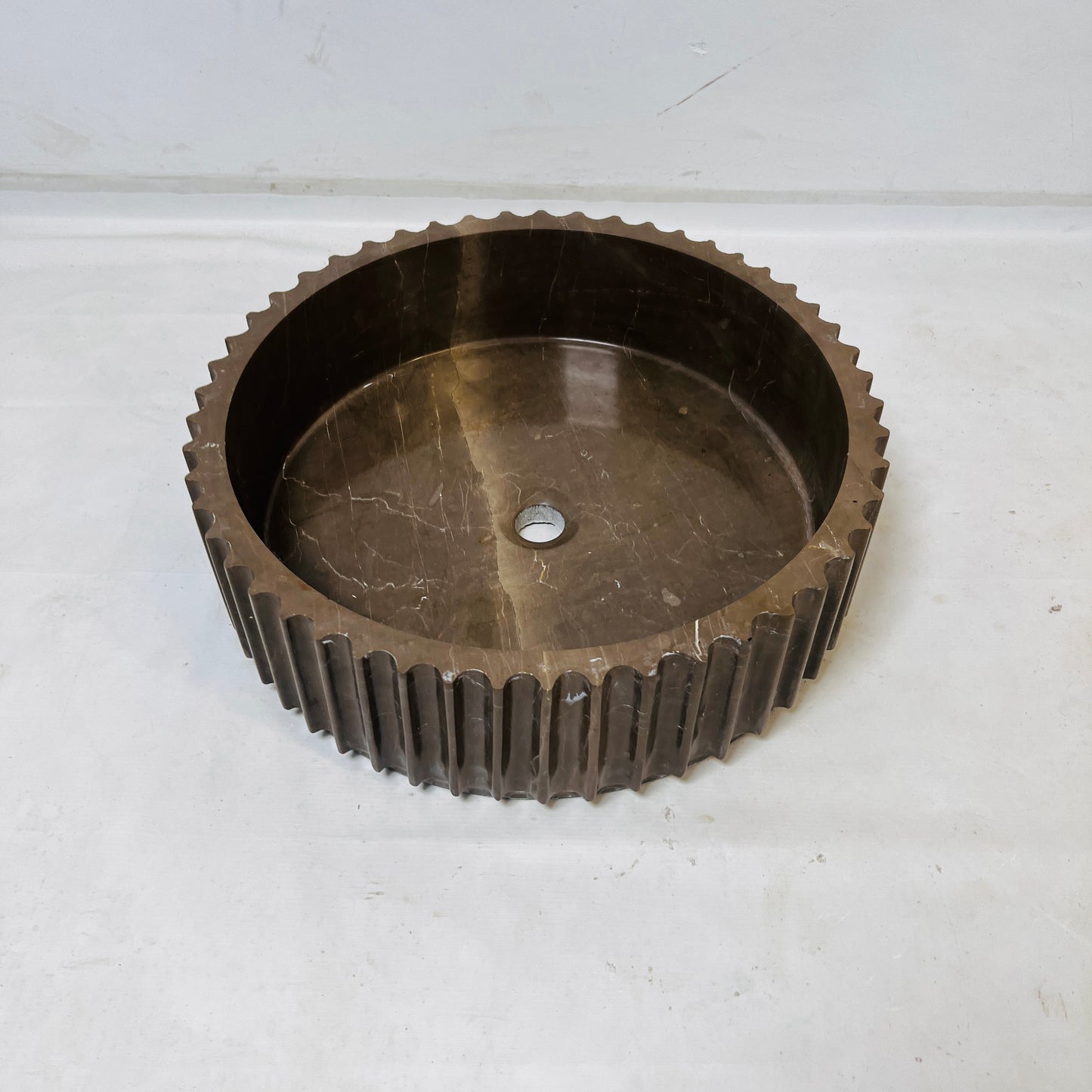 Fluted Sink - Brown