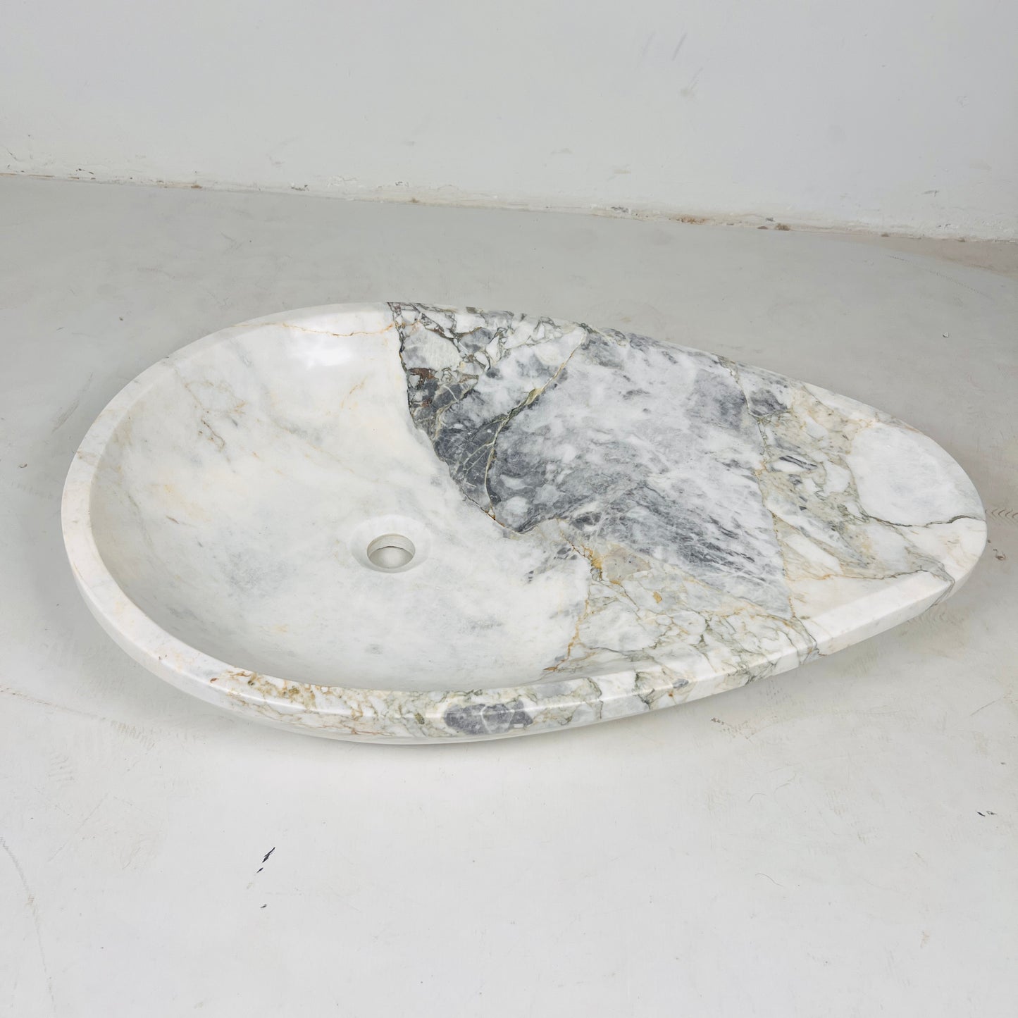 Teardrop Sink - Gray Commando