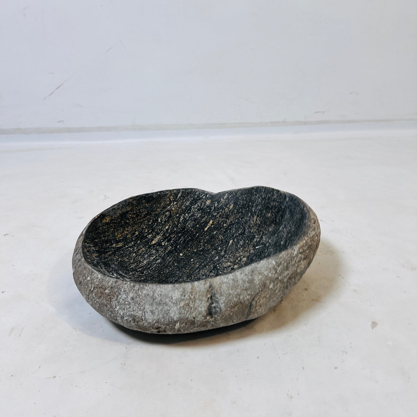 Rivea Flint Bowl - Riverstone