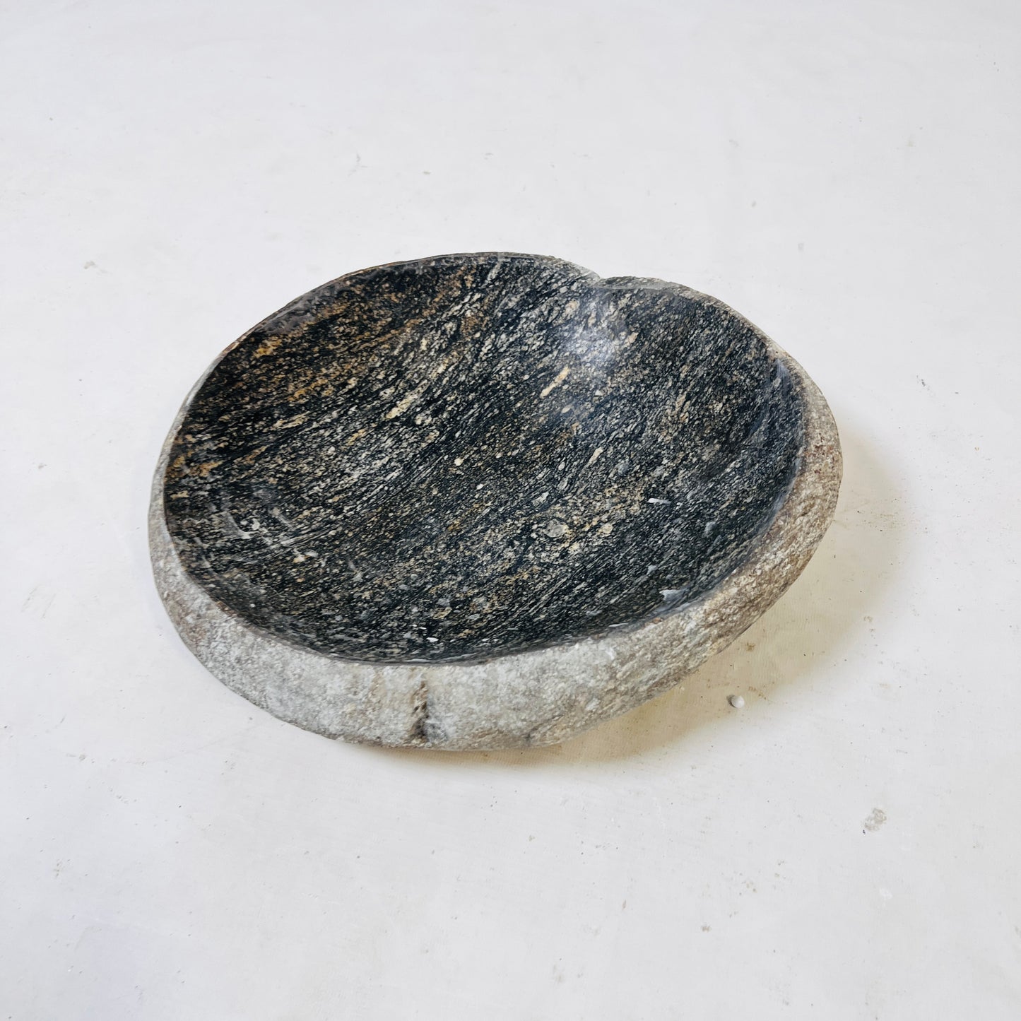 Rivea Flint Bowl - Riverstone