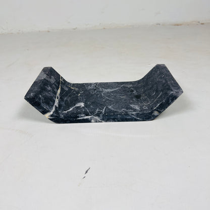 Curved Tray