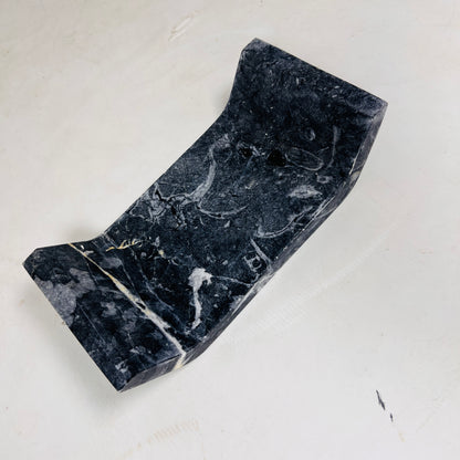 Curved Tray