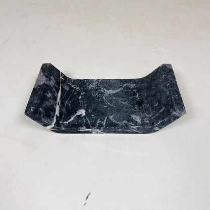 Curved Tray