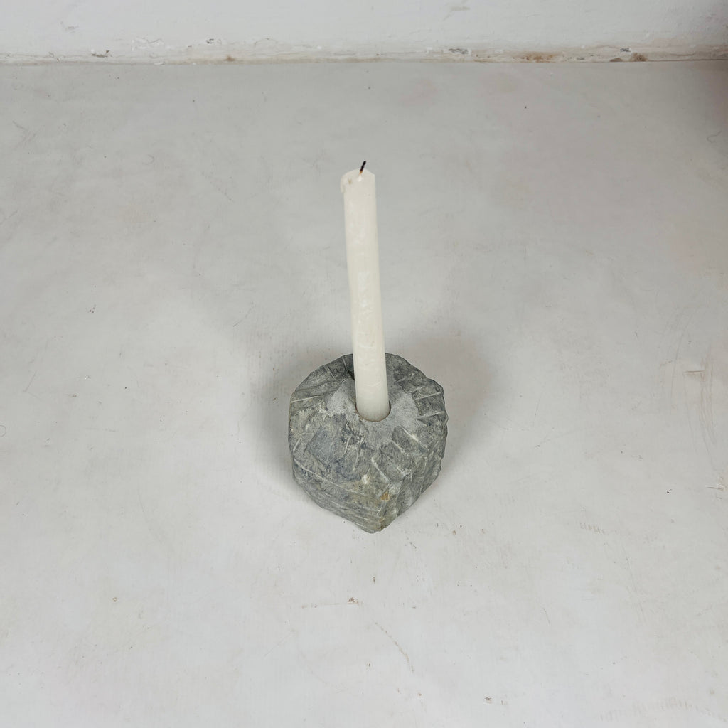 Vera Silk Candle Stand