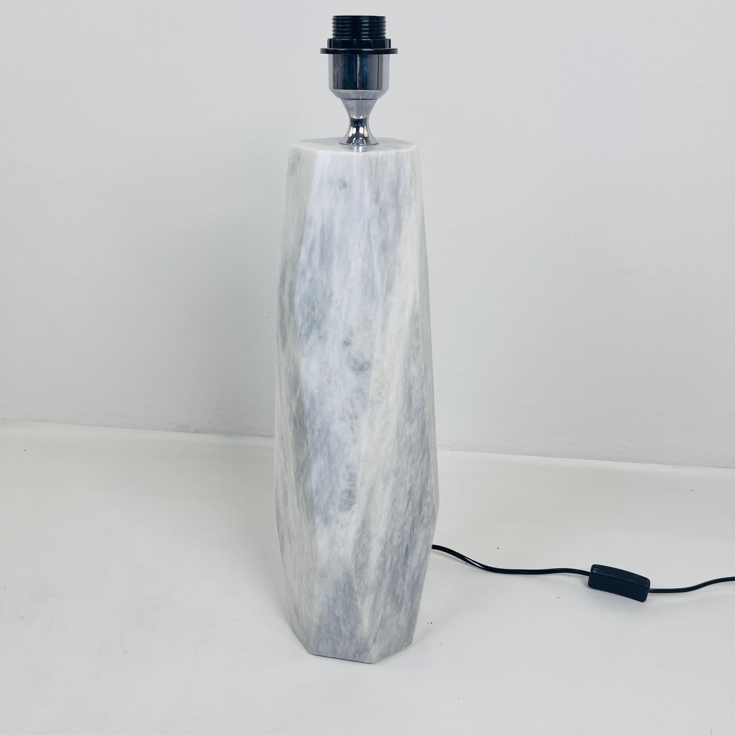 Jewel Table Lamp - Gray
