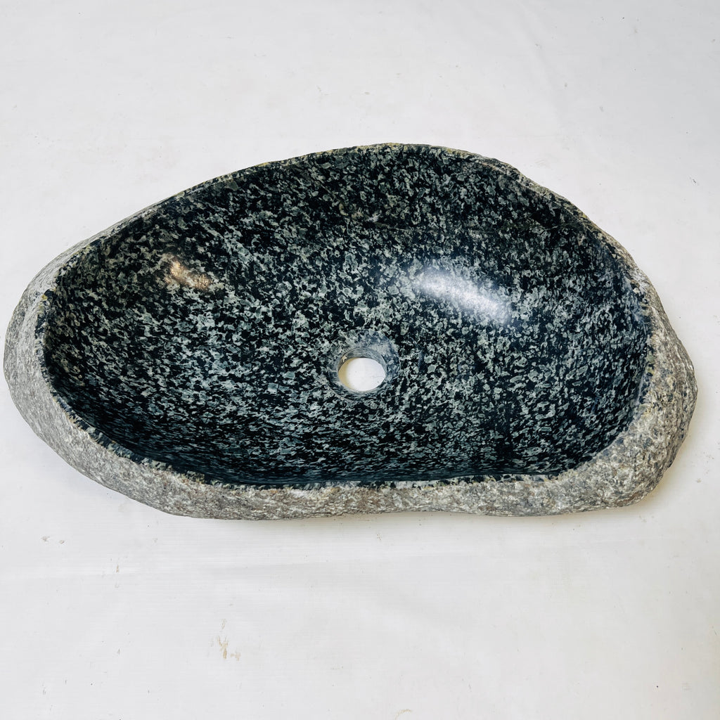 Rockwave Noir riverstone Sink