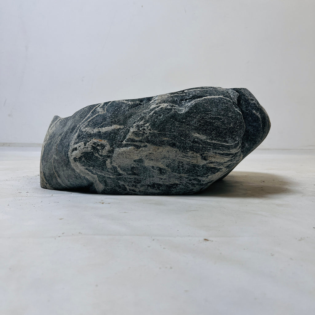Velour Wave Riverstone Sink